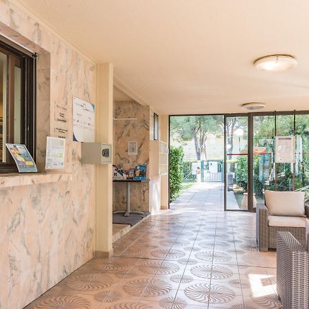 Résidence Pierre&Vacances Les Jardins Ombragés Mandelieu Exterior foto