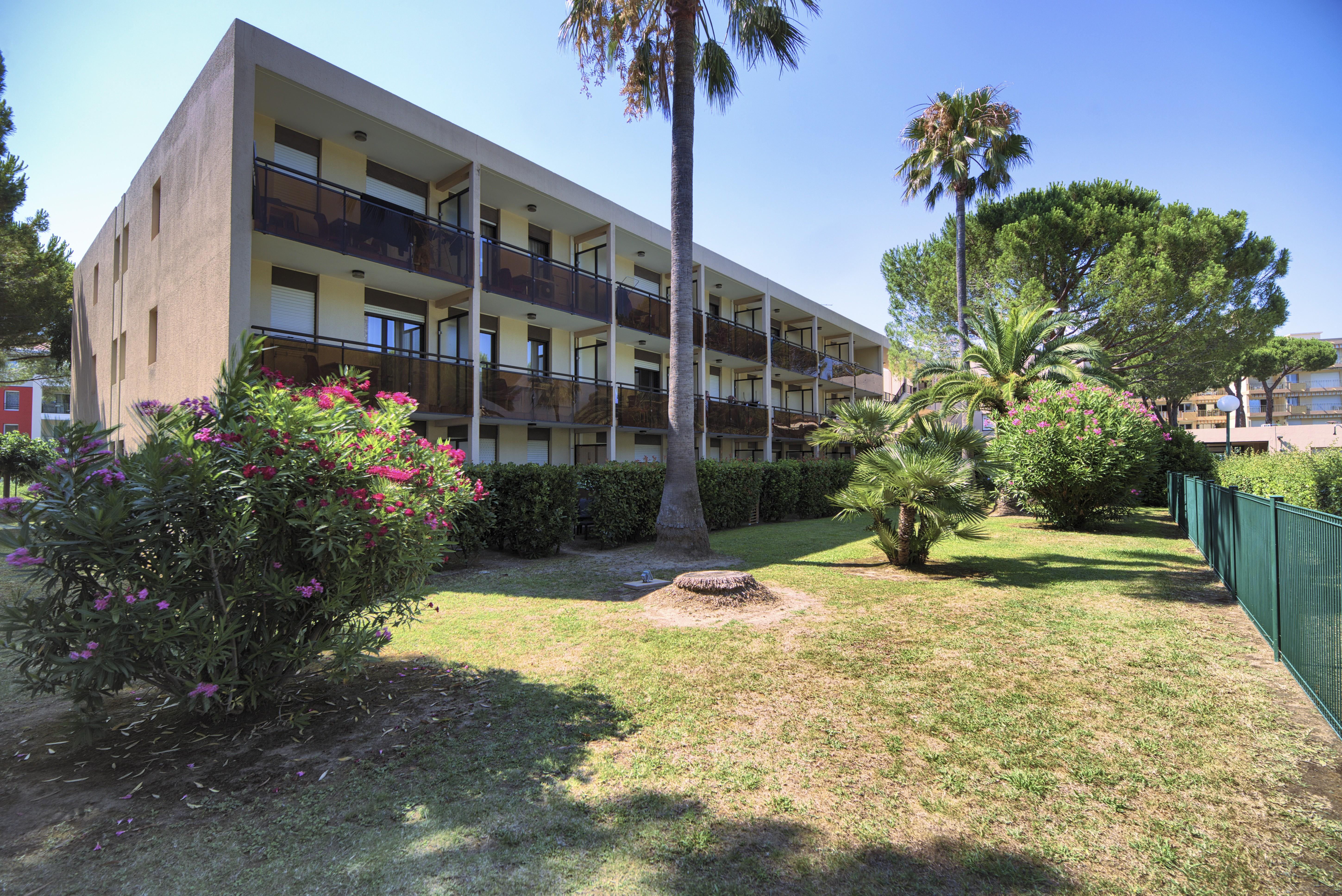 Résidence Pierre&Vacances Les Jardins Ombragés Mandelieu Exterior foto